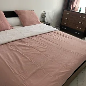 Logement Entier: Chez Vanessa Décines-Charpieu